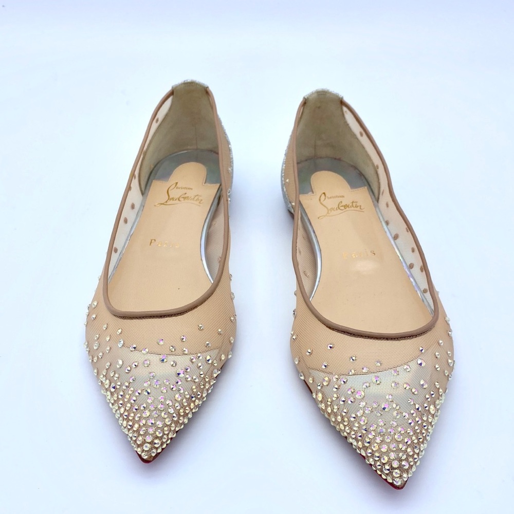 UNWORN NEW & AUTHENTIC: Studded Christian Louboutin flats